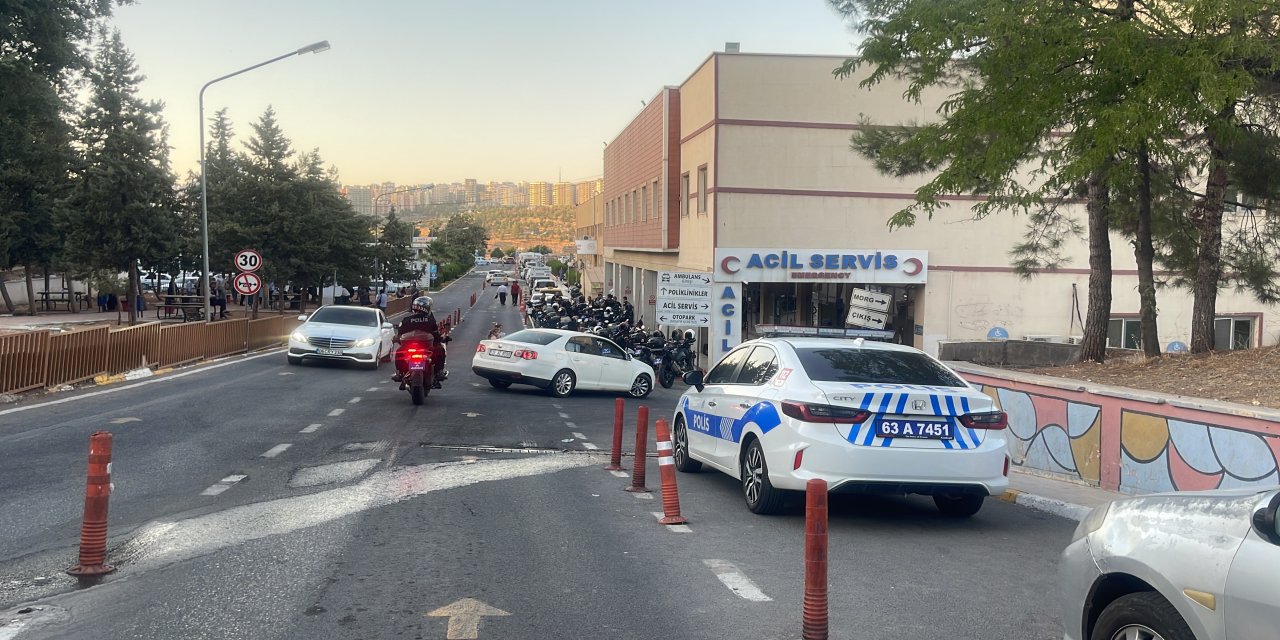 Şanlıurfa’da Motosikletli Yunus Timi Kamyona Çarptı; 2 Polis Yaralı