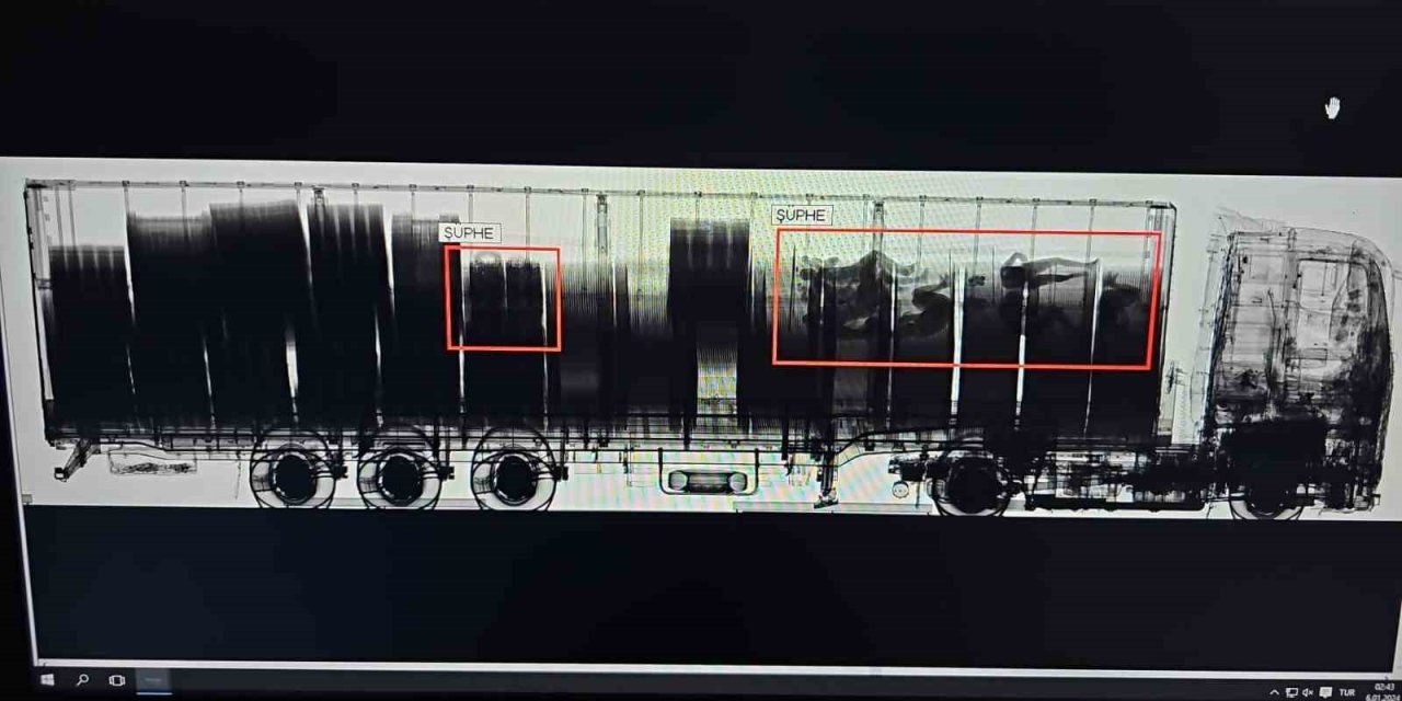 Gümrük Muhafaza Ekipleri Göçmen Kaçakçılığıyla Mücadelesini Sürdürüyor