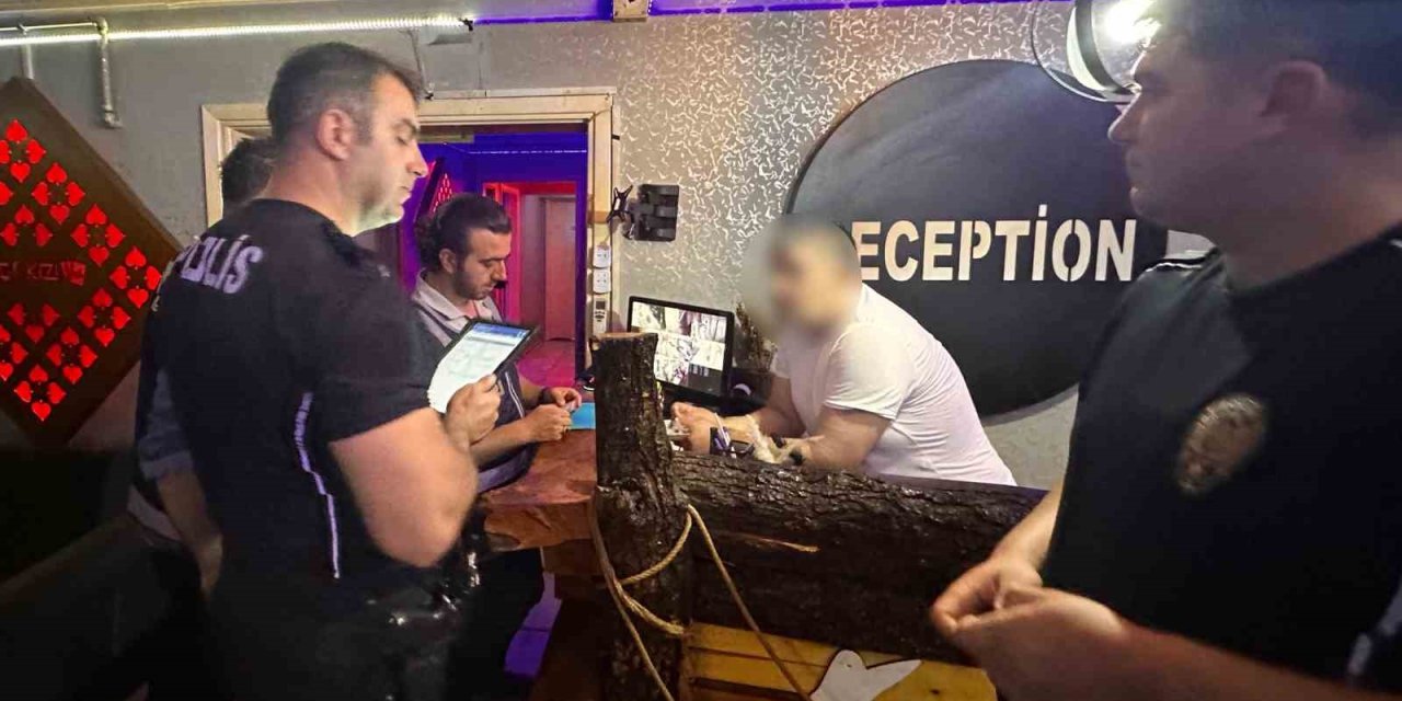 Bursa’da Masaj Salonlarına Şok Baskın
