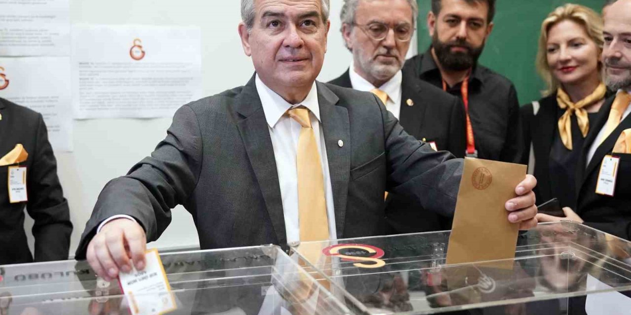 Süheyl Batum Oyunu Kullandı