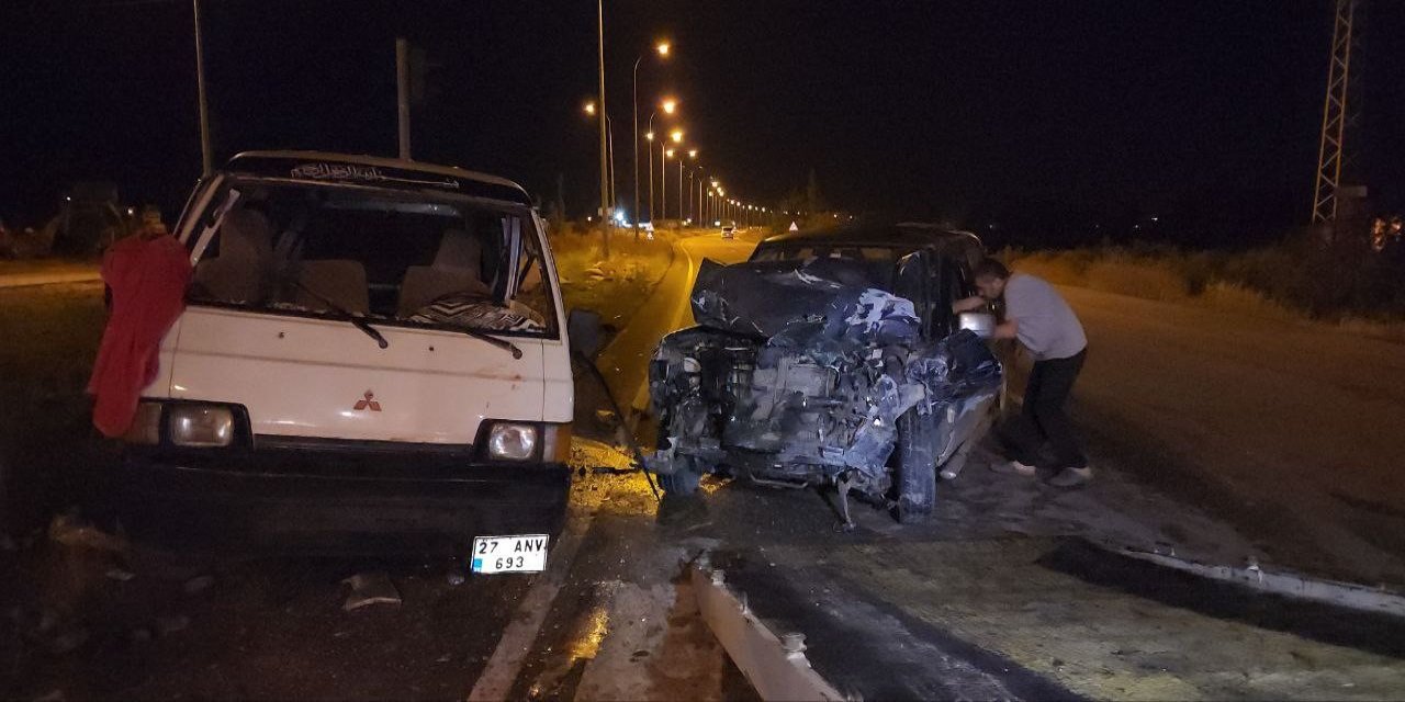 Hatay’da Trafik Kazası: 2 Yaralı