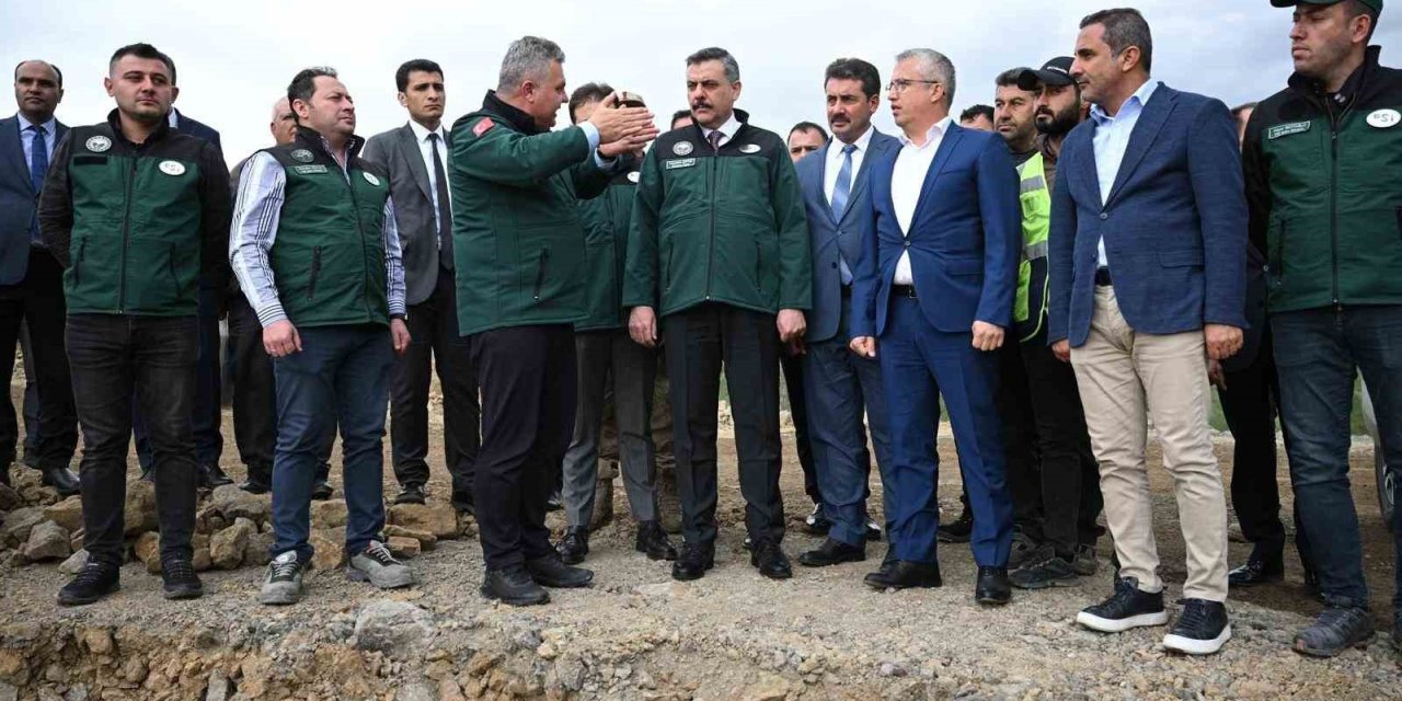 Vali Mustafa Çiftçi, Narman Şehitler Barajı’nda İncelemelerde Bulundu