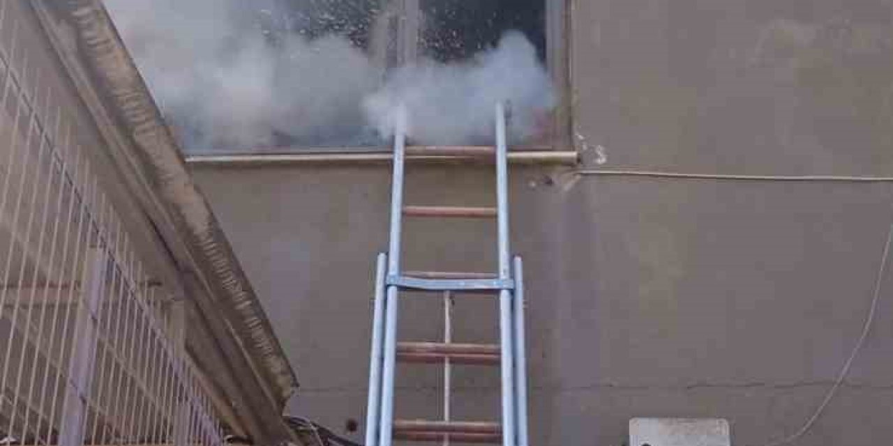Balıkesir’de Ev Yangını