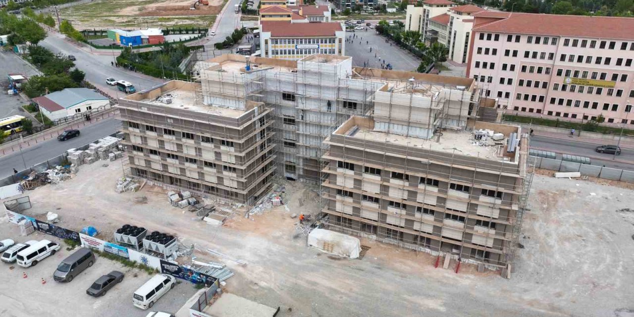 Toplum Ruh Sağlığı Merkezi Ve Sağlıklı Hayat Merkezinin Yapımı Sürüyor