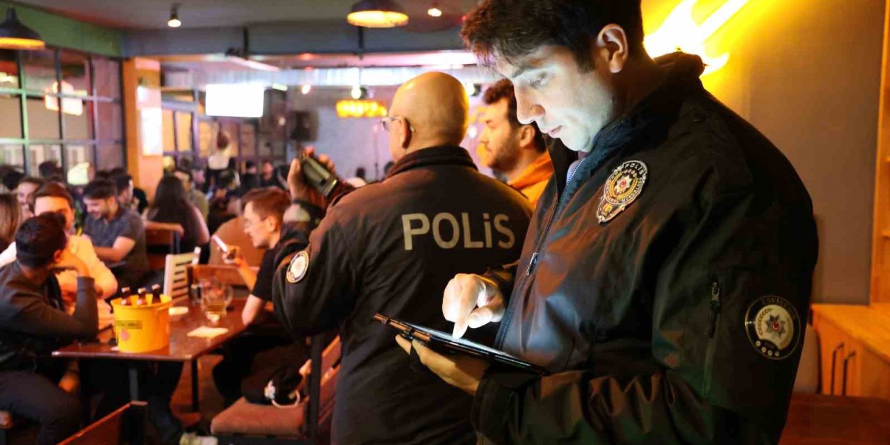 Eskişehir’deki Eğlence Mekânlarına Polis Ekiplerinden Geniş Çaplı Denetim