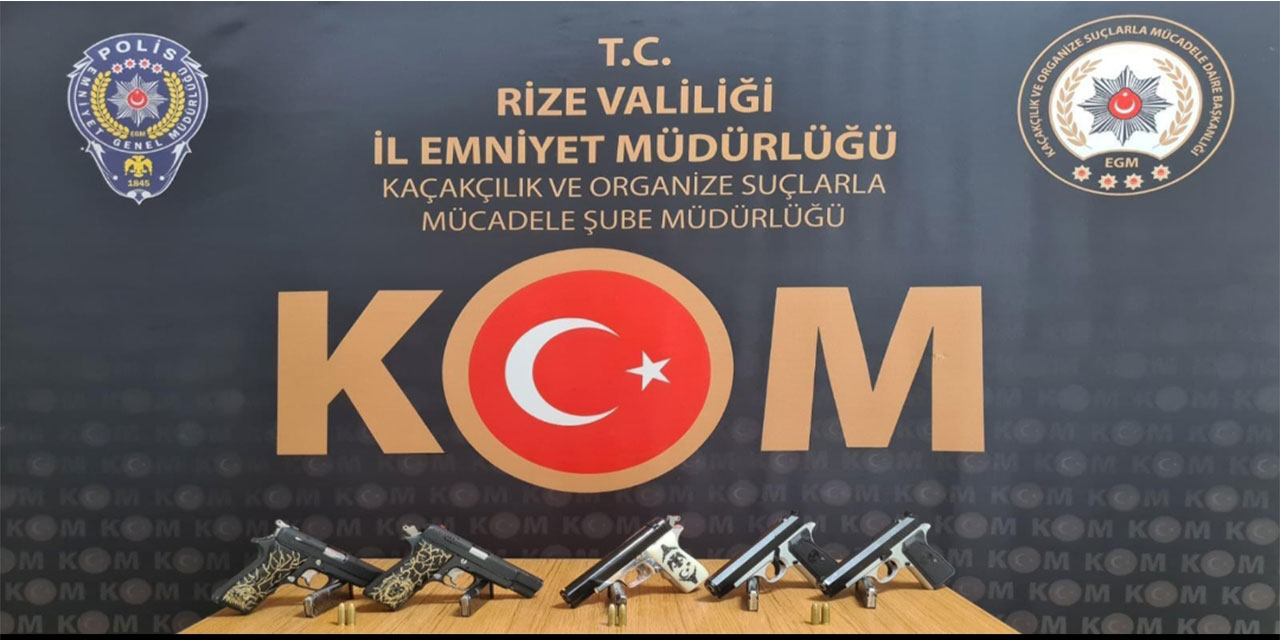 Rize’de durdurulan araçtaki 5 adet ruhsatsız tabanca silah atölyesini ortaya çıkarttı