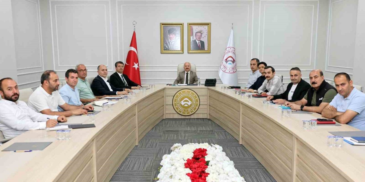 Barınma Merkezleriyle İlgili Toplantı Düzenlendi