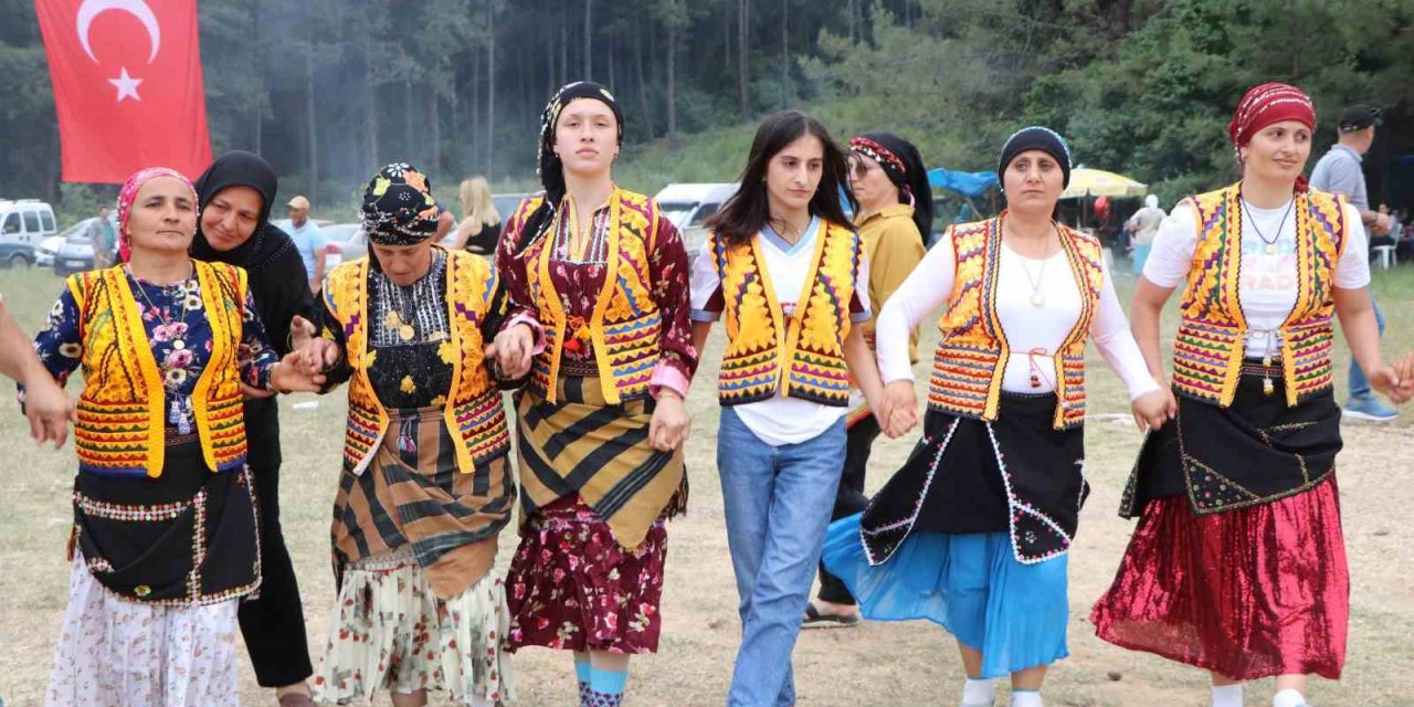 Söke’de Karadeniz Yayla Şenlikleri’nin 19’uncusu Coşkulu Geçti