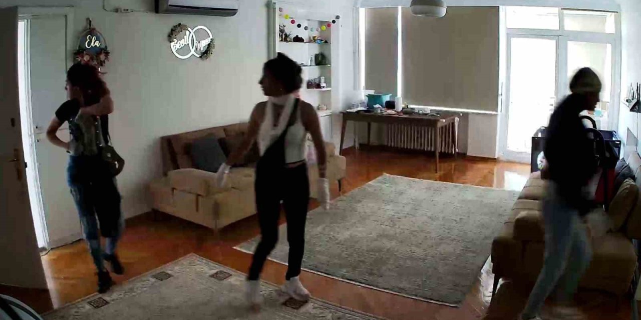 Bakırköy’de Eve Giren Hırsız Kadınlar, 400 Bin Tl Değerindeki Ziynet Eşyasını Çaldı