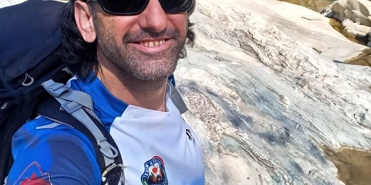 Kayalıklardan Düşen Kuşadalı Dağcı Hayatını Kaybetti