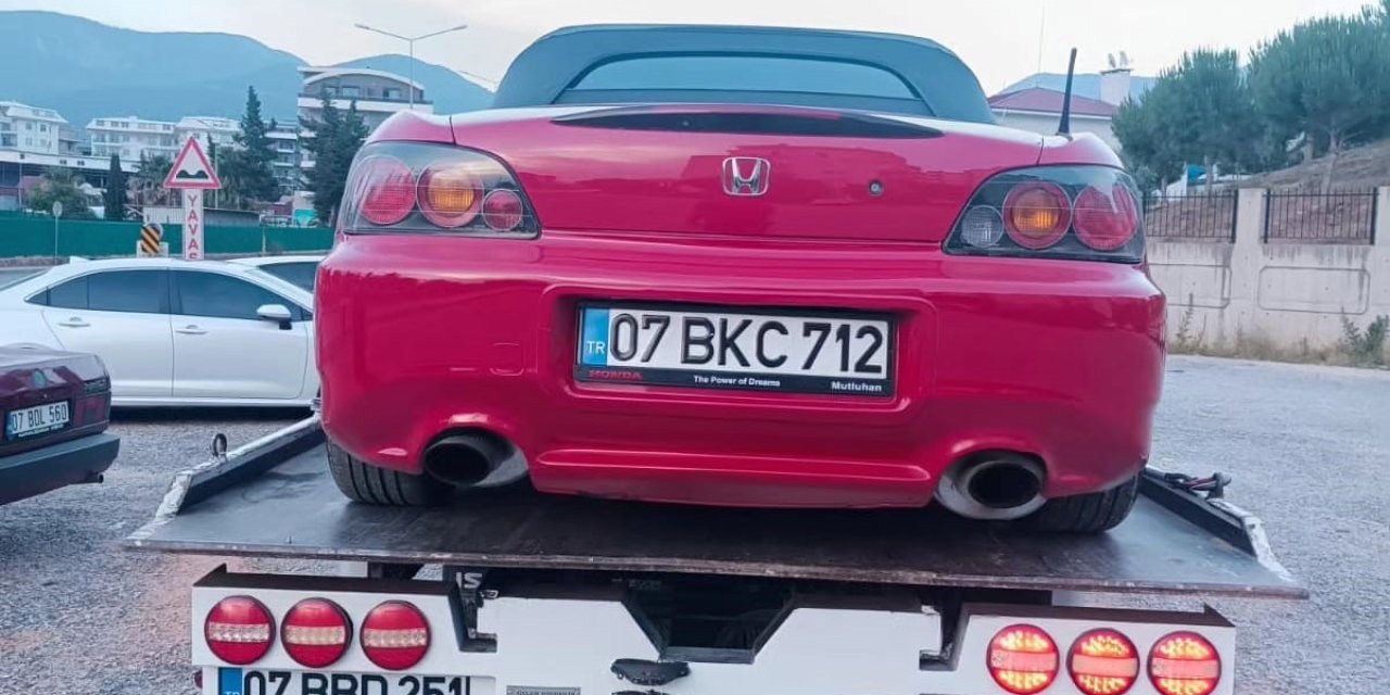 Alanya’da Drift Yapan Sürücüye Ceza Yağdı