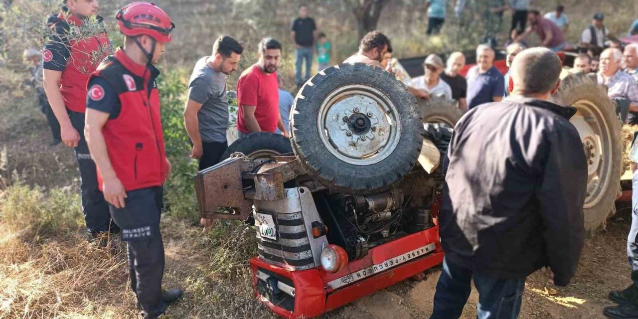 Balıkesir’de Traktör Devrildi: 1 Yaralı