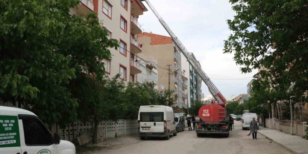 Lokantada Ki Baca Yangını Paniğe Neden Oldu