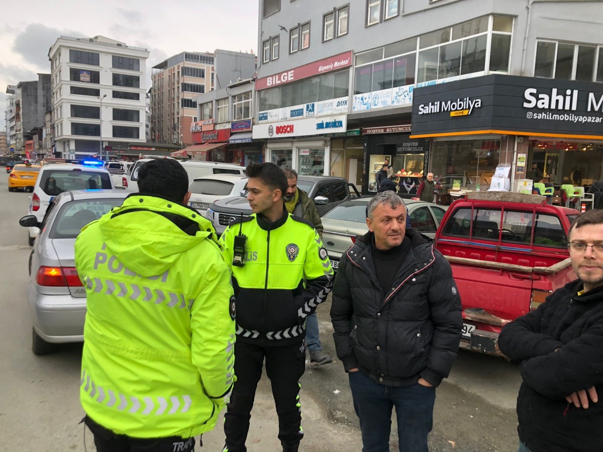 İlk önce şaka zannetti, arabasının çalındığı anlayınca polise gitti
