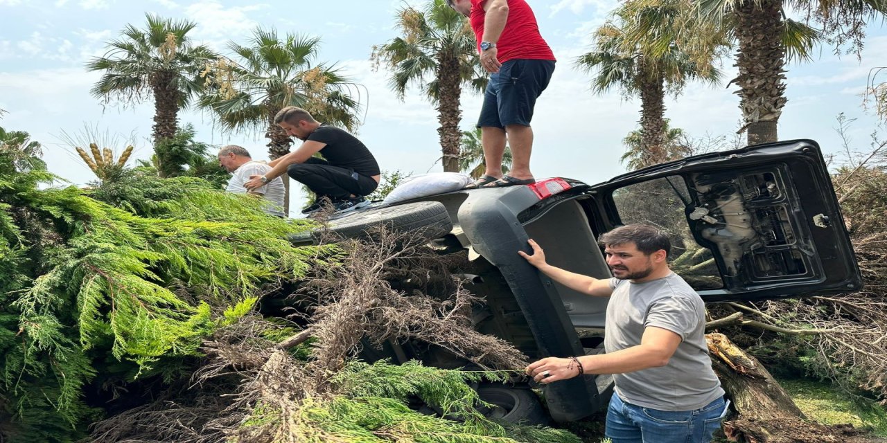Arıza Yapan Aracını Yokuş Aşağı Çalıştırmak İsterken Kaza Yaptı, Yaralandı