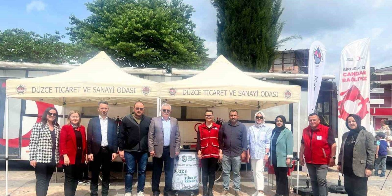 Dtso Üyelerinden Anlamlı Bağış