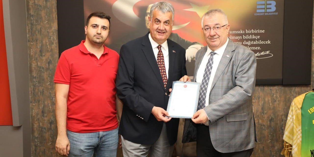 Başkan Ertaş “Edremit’in Mallarını Satan Değil, Edremit’e Kazandıran Belediye Olacağız.”