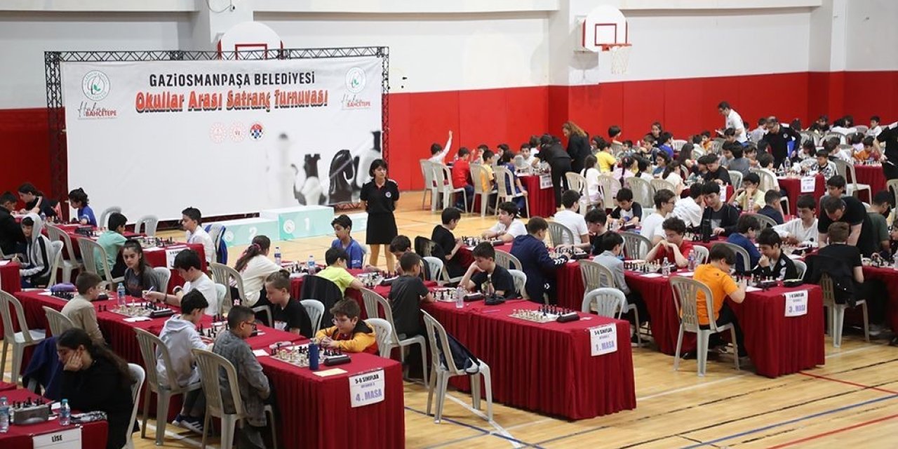 Gaziosmanpaşalı Öğrenciler Satranç Turnuvasında Kozlarını Paylaştı