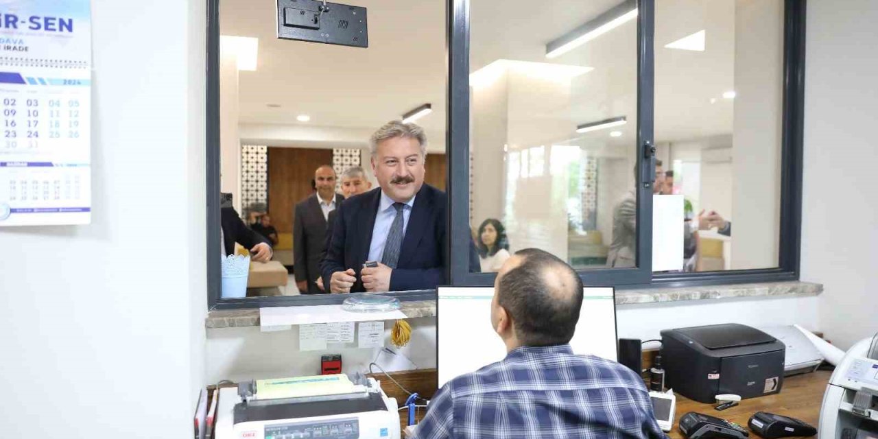 Başkan Palancıoğlu, Emlak Ve Çevre Temizlik Vergisi’ni Ödedi