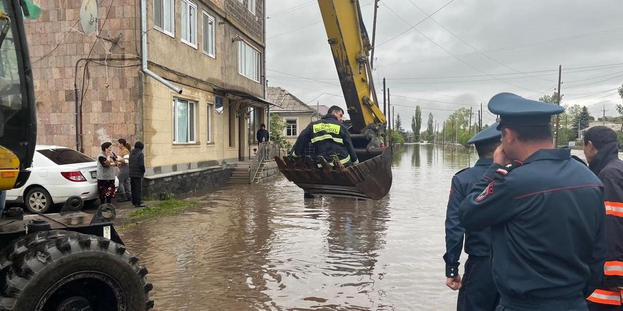 Ermenistan’da Sel Felaketi: 4 Ölü