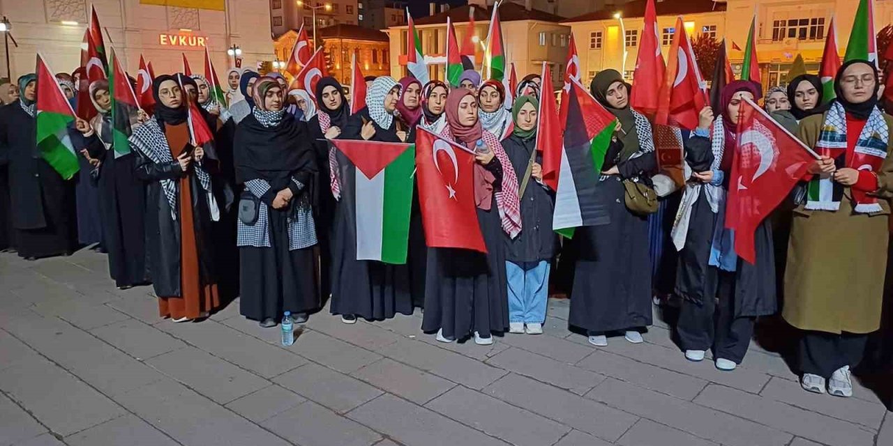 Yozgat’ta İsrail’in Saldırıları Protesto Edildi