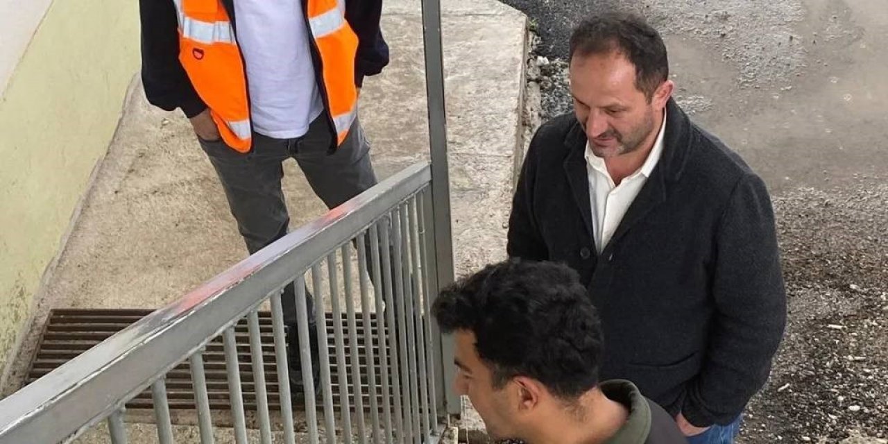 Bayburt’ta Yaralı Olarak Bulunan Yavru Şahin Tedavisi Yapıldıktan Sonra Doğaya Salındı