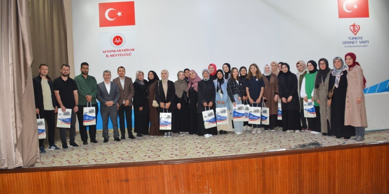 Projede Görev Alanlar Ödüllendirildi