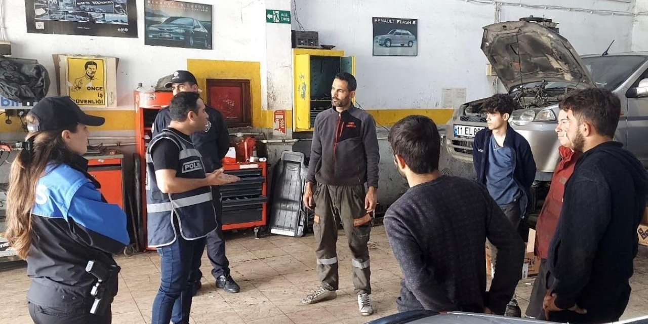 139 Vatandaş Dolandırıcılık Ve Hırsızlığa Karşı Bilgilendirildi