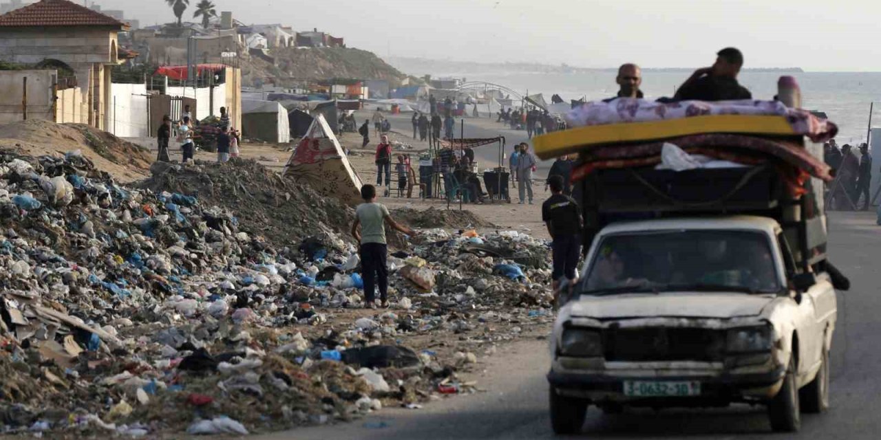 Bm: "Son Üç Haftada 1 Milyon Kişi Refah’tan Ayrıldı"