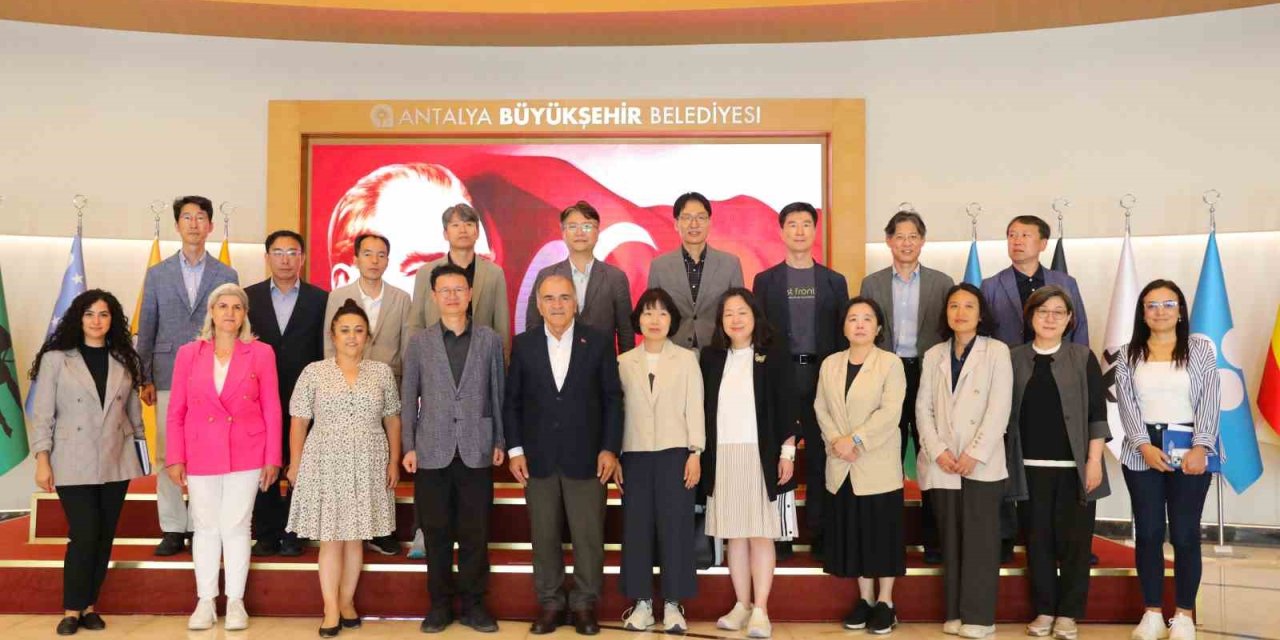 Güney Kore Heyeti İle Turizm Ve Tarımda Ticari İşbirliği Görüşüldü