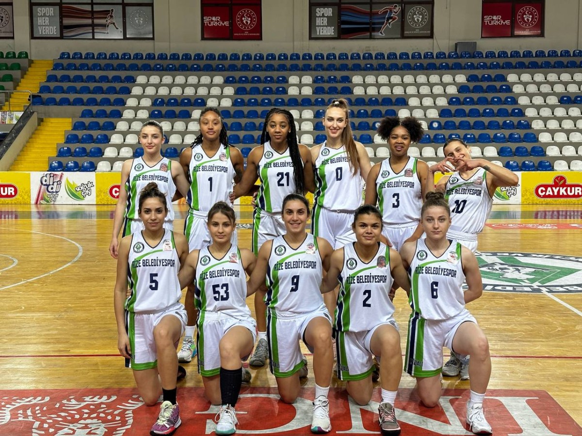 Süper Lig'de 18. Hafta yarın oynanacak üç maçla başlayacak