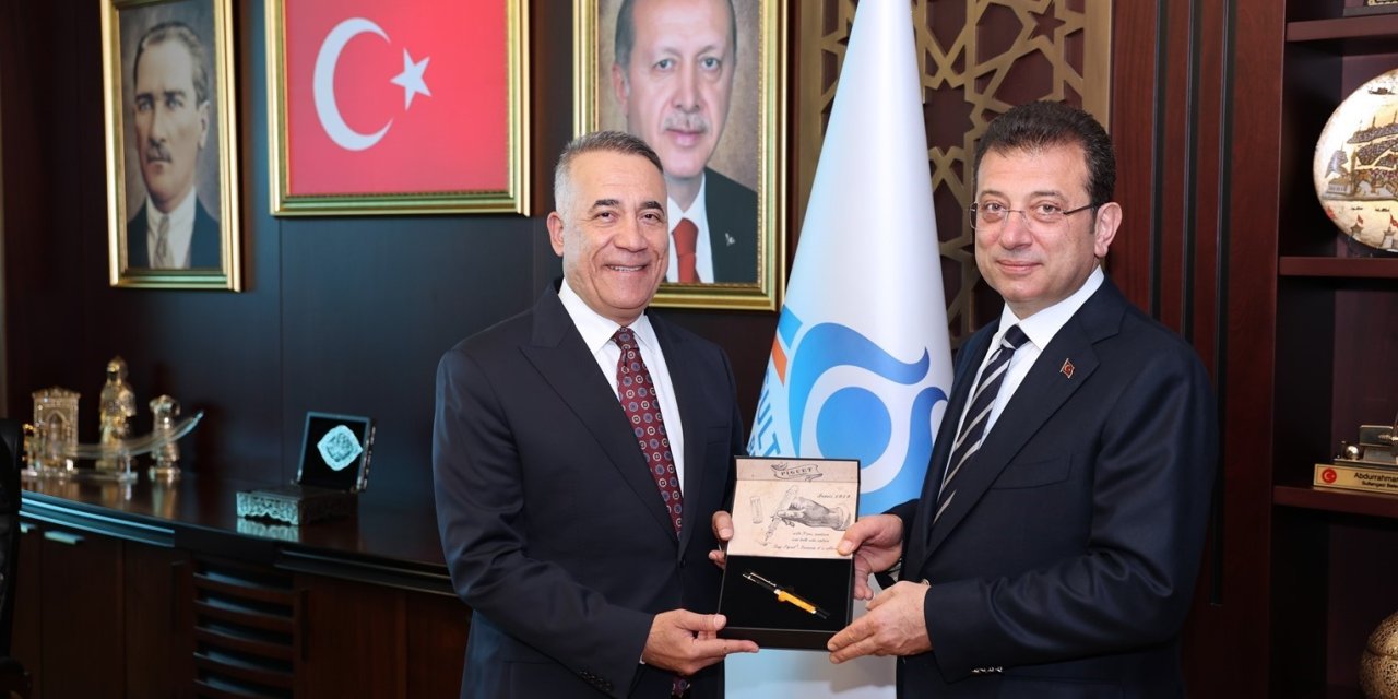 Sultangazi Belediye Başkanı Dursun, İbb Başkanı İmamoğlu’nu Makamında Ağırladı
