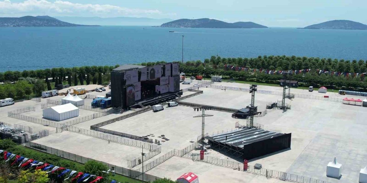 Maltepe’de 29 Mayıs İstanbul’un Fethi Kutlamaları Öncesi Hazırlıklar Başladı