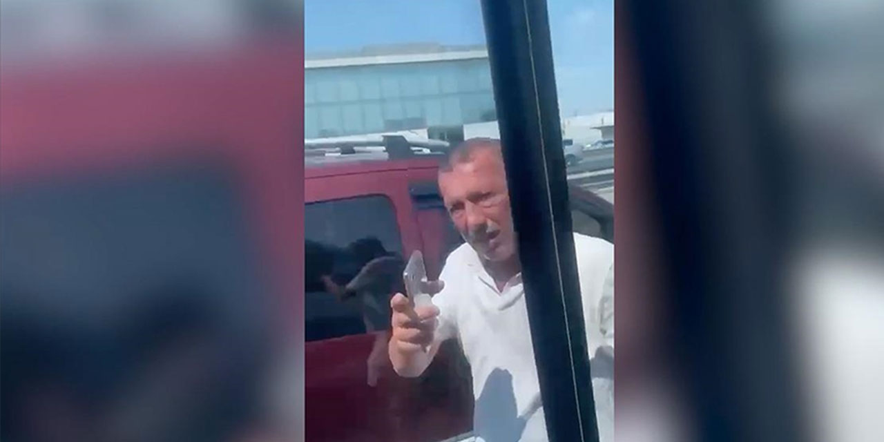 İstanbul'da Rize plakalı otomobil sürücüsü hasta nakil aracının önünü kesti