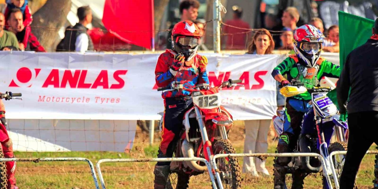 Eyüpsultan’ın Gururu Milli Sporcu Efe Okur Avrupa Yarı Finalinde