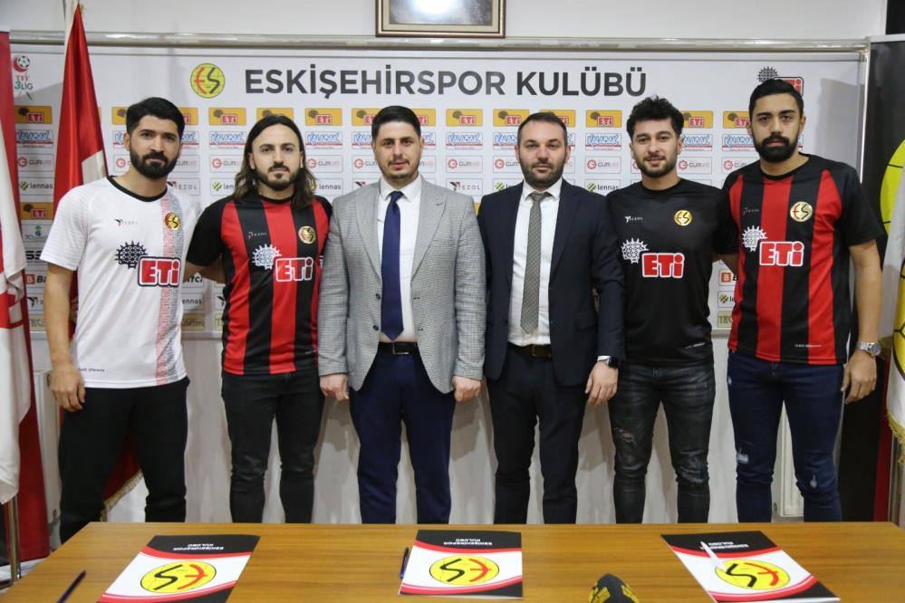 Eskişehirspor'da 6 imza birden