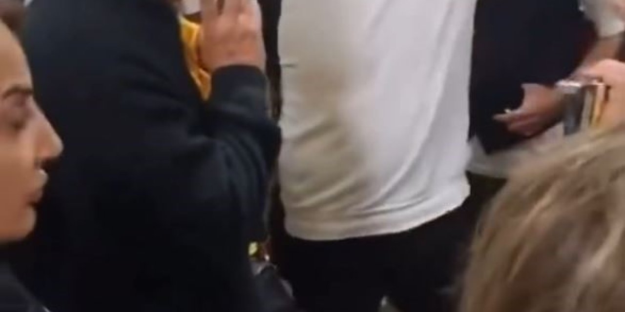 Ajet Uçağı Gaziantep Yerine Adana’ya İnince Yolcular Tepki Gösterdi