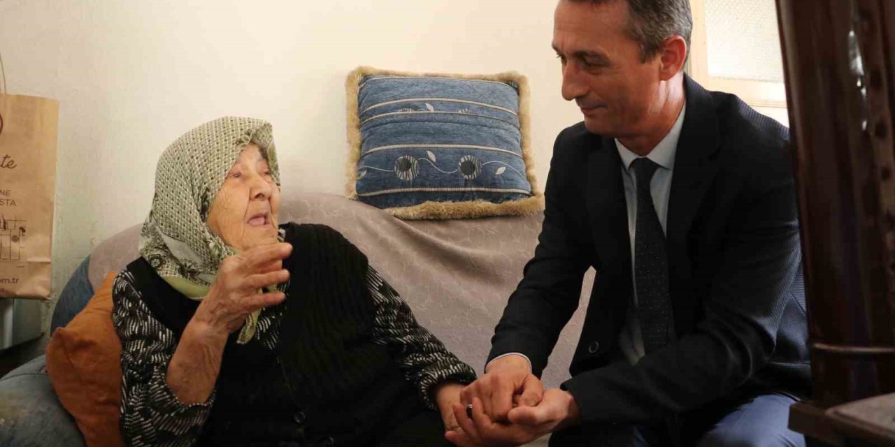 Polisleri Çay İçmeye Davet Etmişti, Şehit Annesi Son Yolculuğuna Uğurlandı