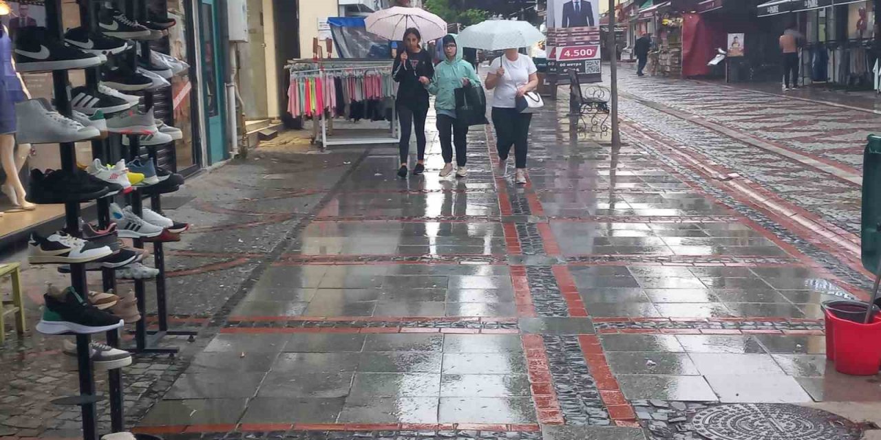 Edirne’de Yaz Yağmuru