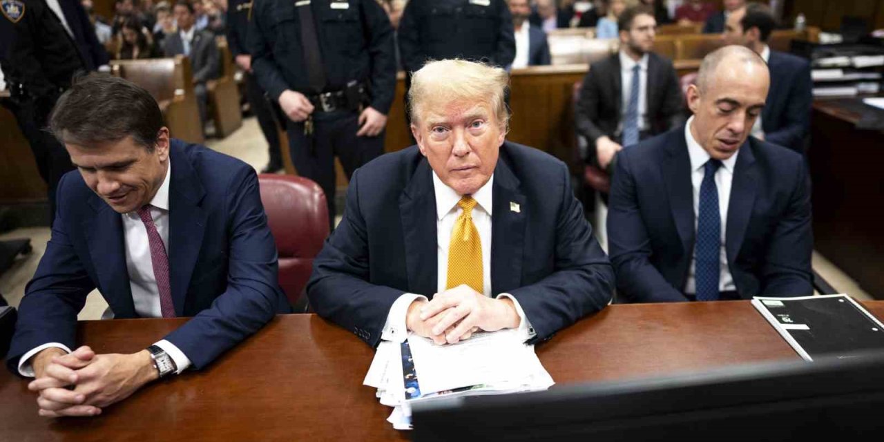 Trump Hakkındaki "Sus Payı" Davasında Jüri Müzakerelere Başladı