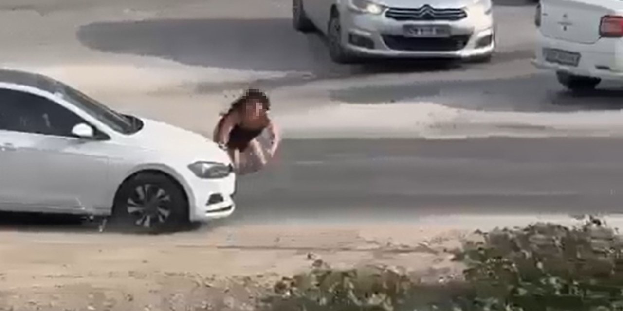 Kaza Numarasını Kimse Yutmayınca Genç Kadın Ayağa Kalktı