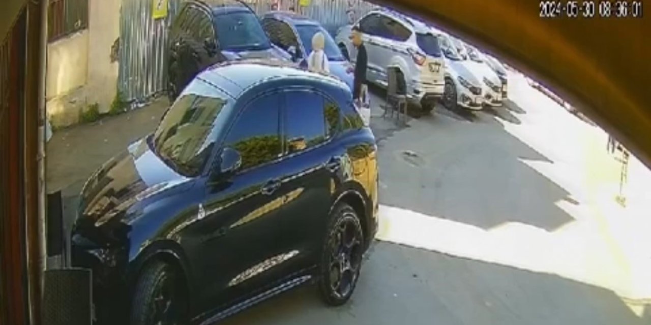 Beyoğlu’ndaki Korkunç Cinayetin Detayları Ortaya Çıktı: Eski Sevgilisi Nişanlanınca Otobüsle Gelip Öldürmüş