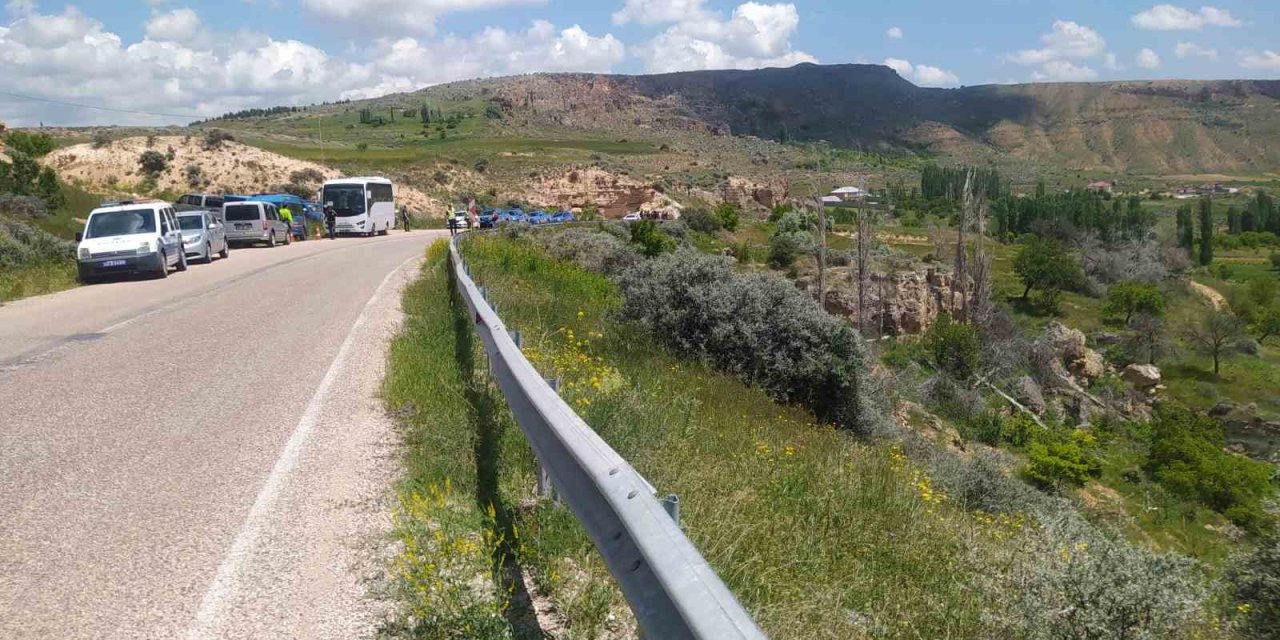 Kaza Yaptı Ortadan Kayboldu