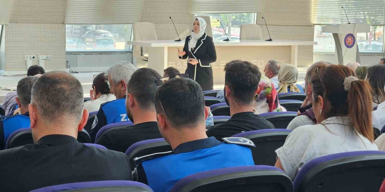 Belediye Personellerine Etik Eğitimi