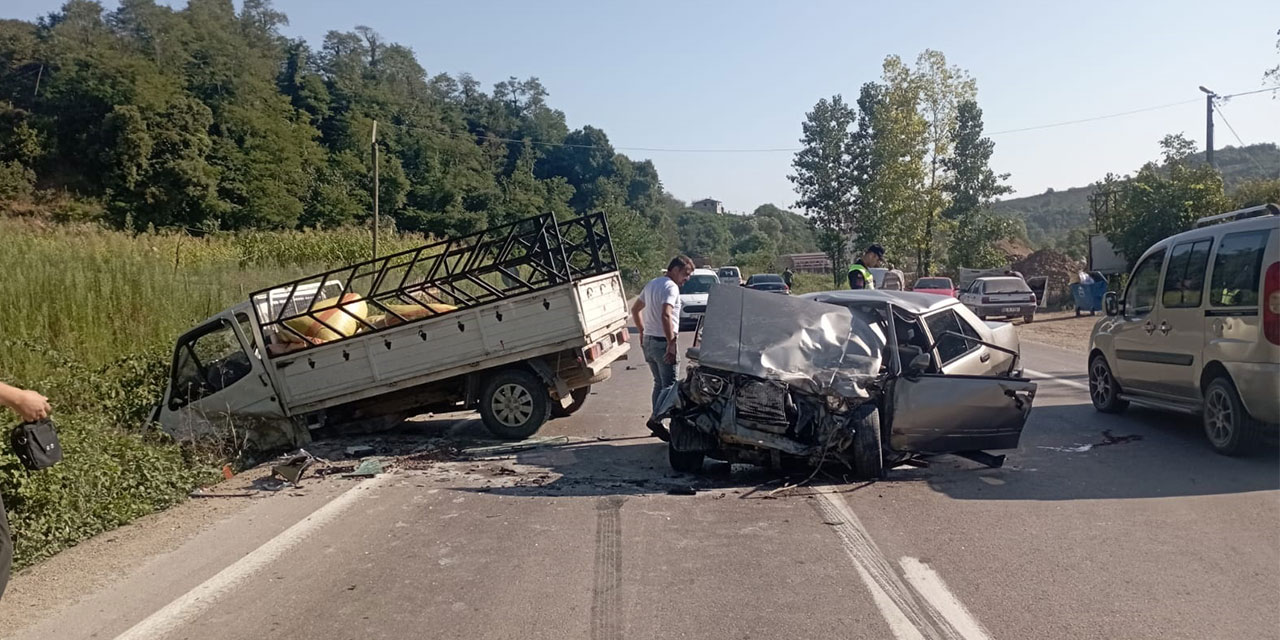 Ordu'da otomobil ile kamyonet çarpıştı 1 kişi öldü