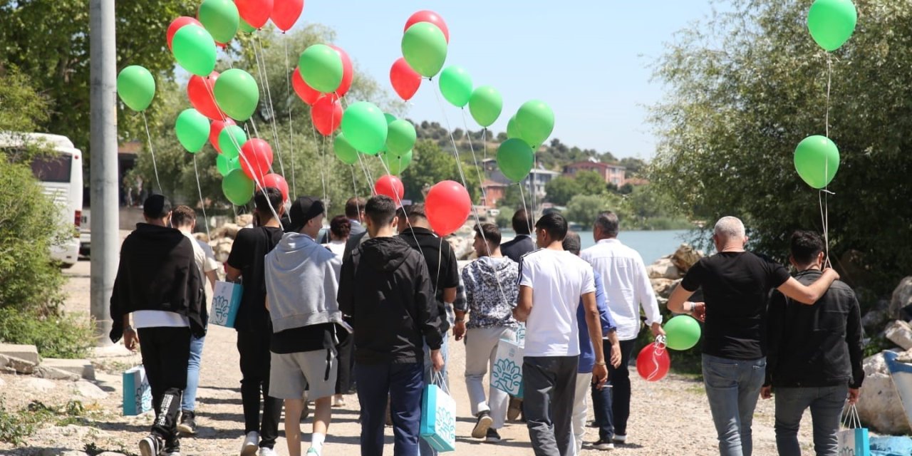 Bağımlılıktan Kurtulmayı Balon Uçurarak Kutladılar