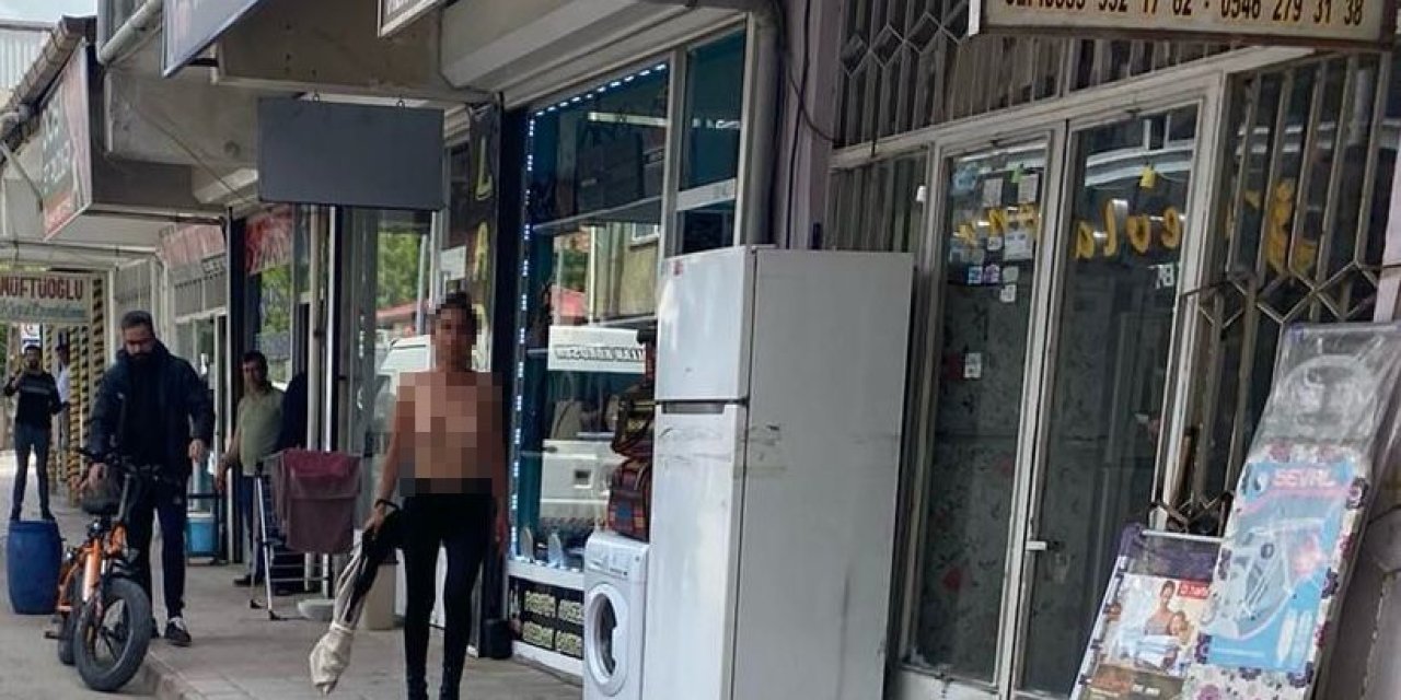 Ağrı’da Çıplak Gezen Kadın Herkesi Şoke Etti