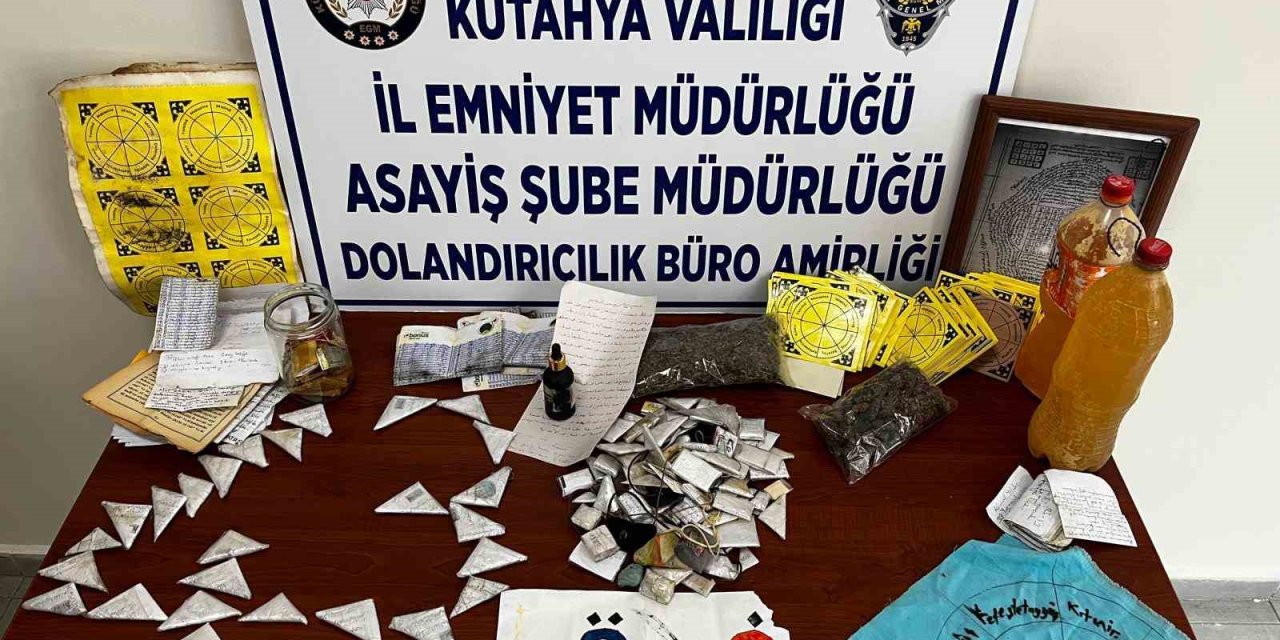 Kütahya’da “Üfürükçü” Operasyonu: 4 Kişi Gözaltına Alındı