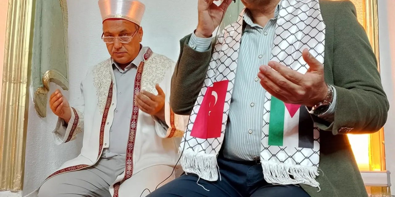 Muğla’da Sabah Namazında Eller Gazze İçin Semaya Açıldı