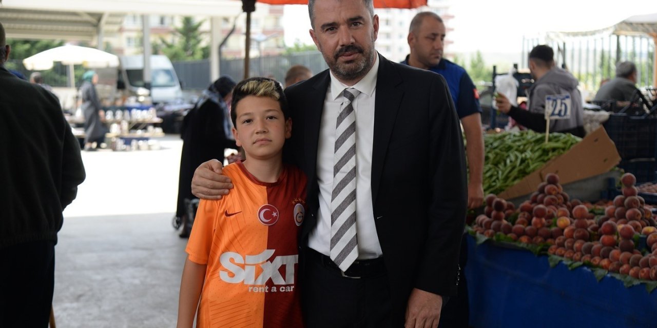 Pursaklar Belediye Başkanı Çetin’den Pazar Ziyareti